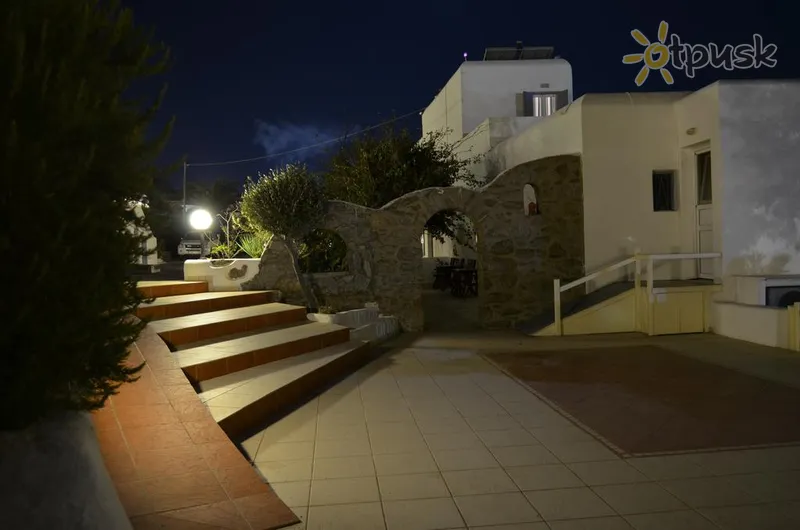 Фото отеля Gorgona Hotel 2* Mikėnai Graikija išorė ir baseinai