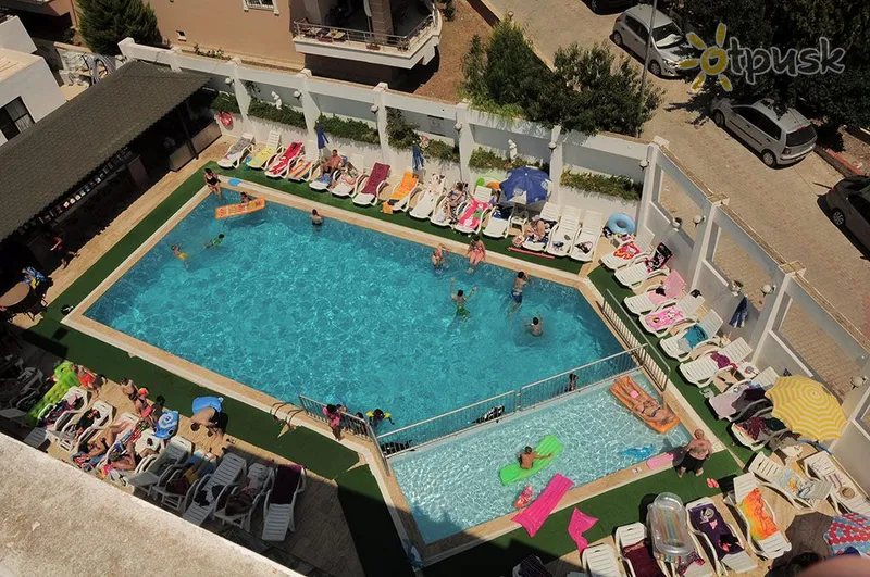 Фото отеля Tuntas Suites Altinkum 3* Дідім Туреччина екстер'єр та басейни