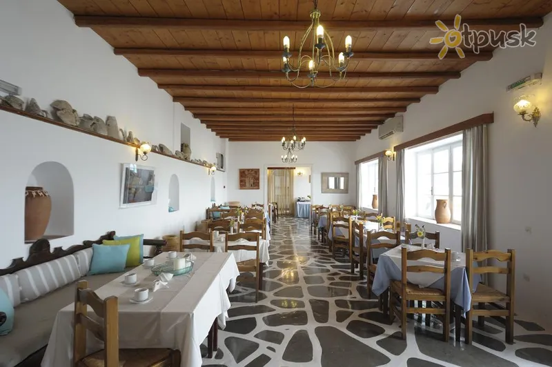 Фото отеля Mykonos Beach Hotel 2* Mikėnai Graikija barai ir restoranai