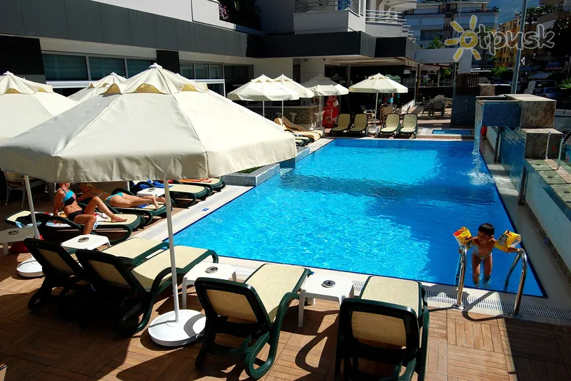 Фото отеля Hatipoglu Beach Hotel 3* Аланія Туреччина екстер'єр та басейни