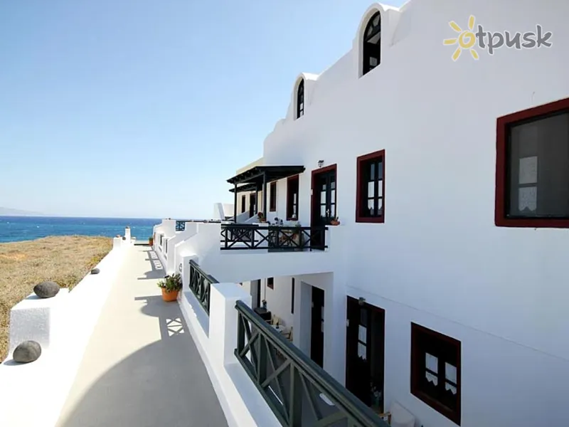 Фото отеля Vrachia Studios & Apartments 2* par. Santorini Grieķija ārpuse un baseini