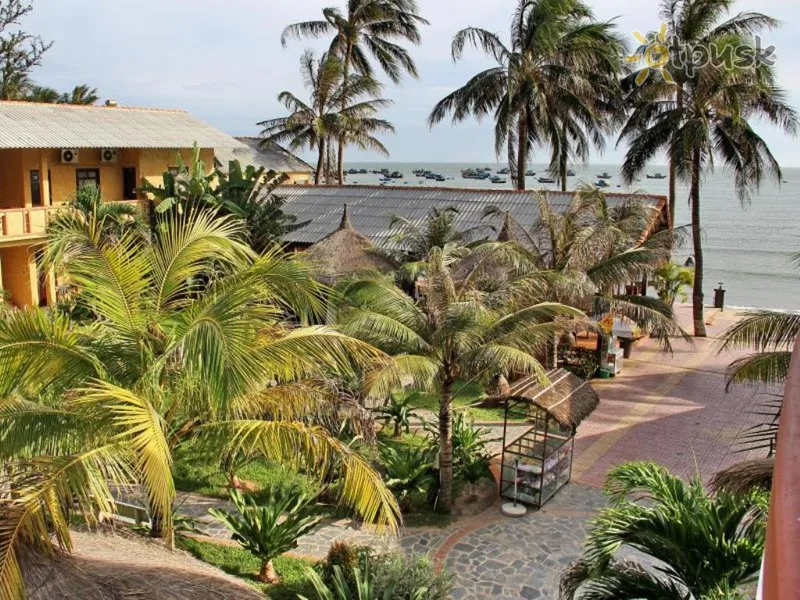 Фото отеля Hon Rom Sunlight Resort 2* Phan Thiet Vietnamas išorė ir baseinai