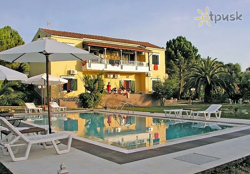 Фото отеля Amalia Villa 3* о. Корфу Греція екстер'єр та басейни