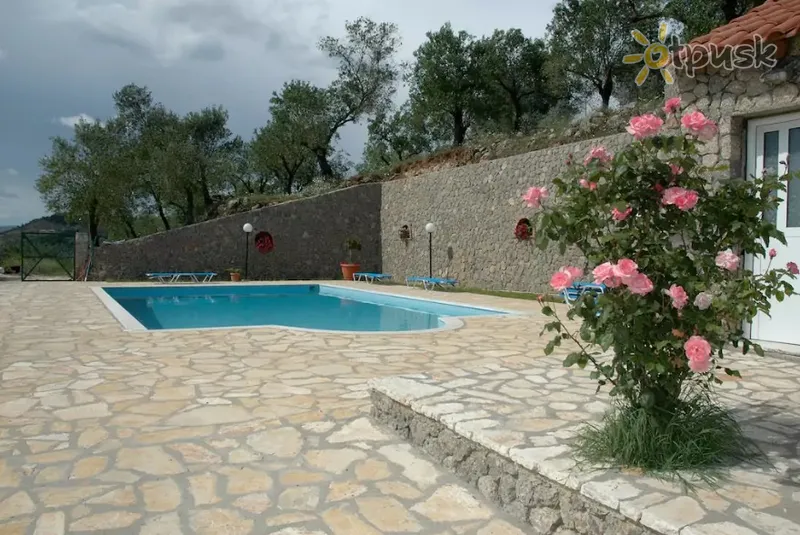 Фото отеля Kokkini Villa 4* о. Корфу Греція екстер'єр та басейни