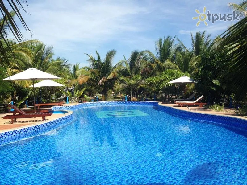 Фото отеля Con Ga Vang Resort 3* Пхан Ранг Вьетнам экстерьер и бассейны