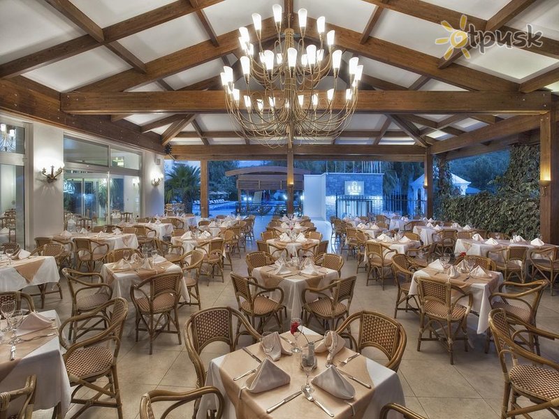 Фото отеля Akka Claros Hotel 4* Кемер Турция бары и рестораны