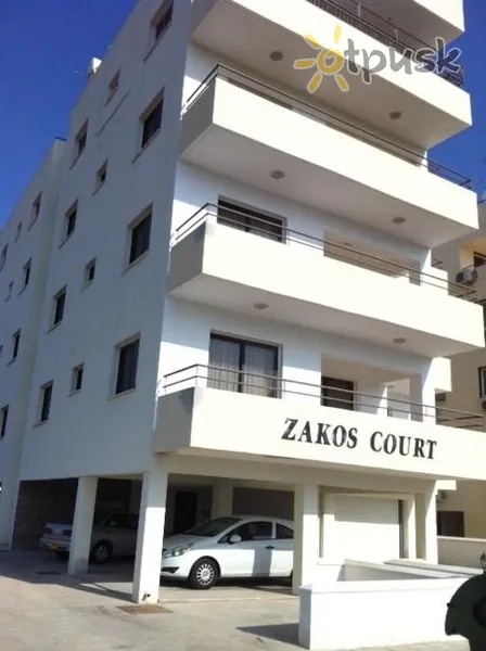 Фото отеля Zakos Court Apartments 2* Larnaka Kipra ārpuse un baseini