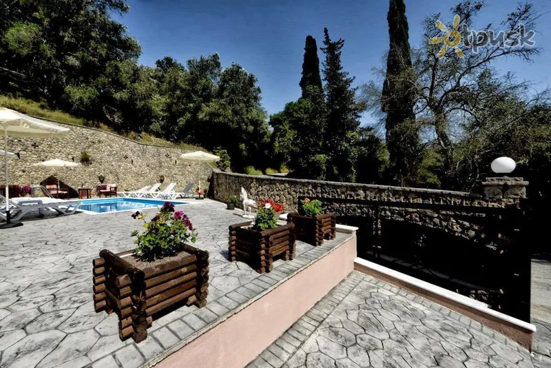 Фото отеля Natalia Villa 5* о. Корфу Греція екстер'єр та басейни