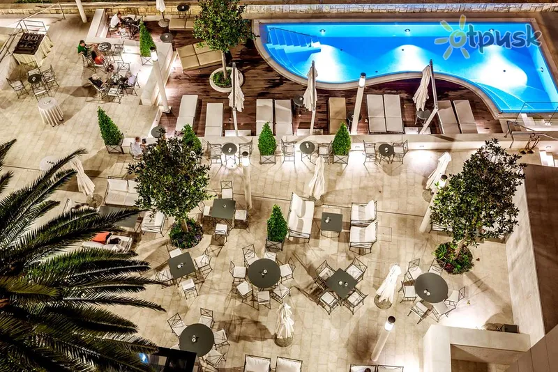 Фото отеля Park Hotel 5* Sadalīt Horvātija ārpuse un baseini