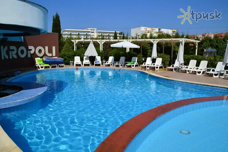 Фото отеля Akropoli Hotel 3* Durresa Albānija ārpuse un baseini