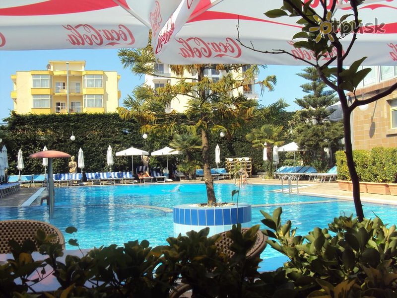 Фото отеля Dyrrah Hotel 4* Дуррес Албания экстерьер и бассейны