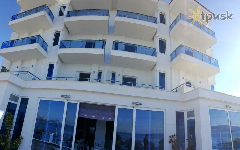 Фото отеля ALER Holiday Inn Saranda Hotel 4* Саранда Албания экстерьер и бассейны