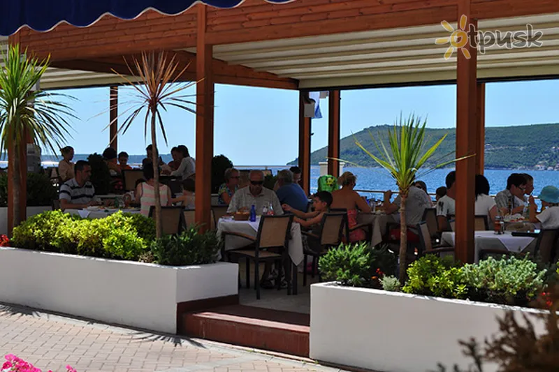 Фото отеля DeMar 4* Herceg Novi Melnkalne bāri un restorāni