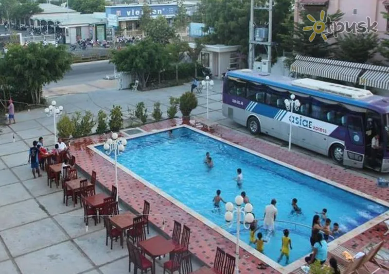 Фото отеля Chau Thanh Hotel 3* Пхан Ранг В'єтнам екстер'єр та басейни