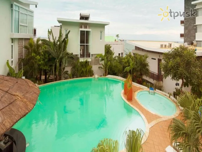 Фото отеля Seaside Resort 4* Вунгтау Вьетнам экстерьер и бассейны