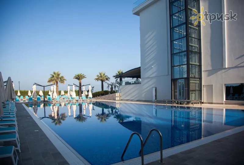 Фото отеля Premium Beach Hotel 5* Duresas Albanija išorė ir baseinai