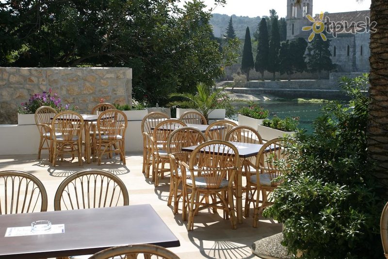 Фото отеля Villa Dalmacija Hotel & Lodge 3* о. Хвар Хорватия бары и рестораны