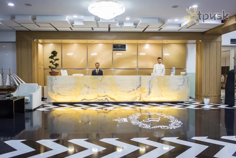 Фото отеля Santa Quaranta Premium Resort 5* Саранда Албанія лобі та інтер'єр