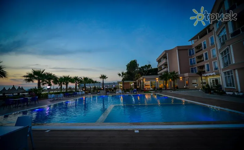 Фото отеля Klajdi Hotel 4* Duresas Albanija išorė ir baseinai