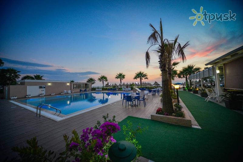 Фото отеля Klajdi Hotel 4* Дуррес Албания экстерьер и бассейны