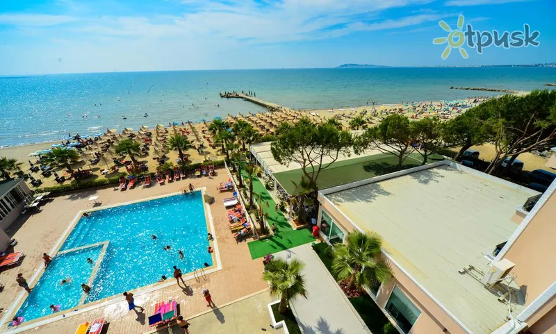 Фото отеля Klajdi Hotel 4* Дуррес Албанія екстер'єр та басейни