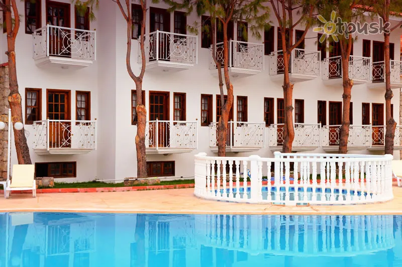 Фото отеля White Hotel 3* Фетхіє Туреччина екстер'єр та басейни