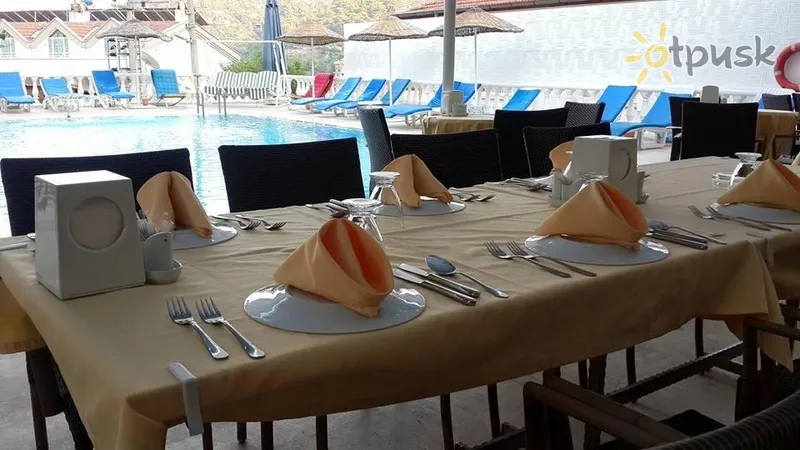 Фото отеля Kavala Hotel 2* Marmarisa Turcija bāri un restorāni