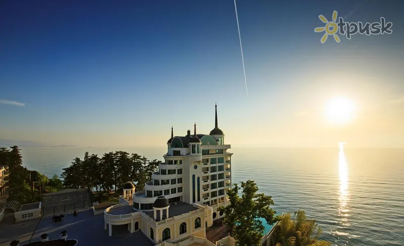 Фото отеля Castello Mare Hotel & Wellness Resort 5* Kobuleti Gruzija išorė ir baseinai
