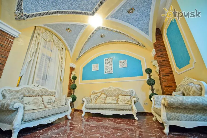 Фото отеля Old Town Hotel 3* Batumi Gruzija vestibils un interjers