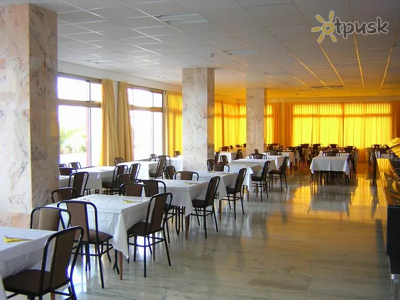 Фото отеля Port Europa Hotel 3* Kosta Blanka Ispanija barai ir restoranai