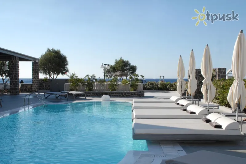 Фото отеля Aqua Blue Hotel 4* о. Санторини Греция экстерьер и бассейны