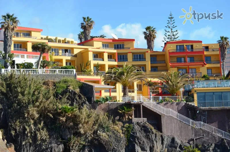 Фото отеля Cais da Oliveira Hotel 4* о. Мадейра Португалия экстерьер и бассейны