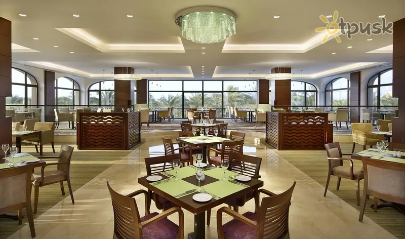 Фото отеля Hilton Alexandria King's Ranch 5* Александрия Египет бары и рестораны
