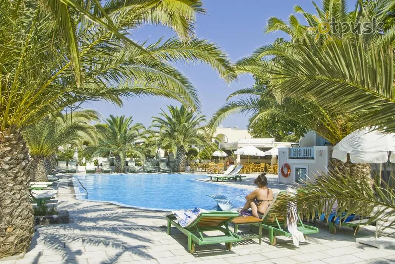 Фото отеля Strogili Hotel 3* о. Санторіні Греція екстер'єр та басейни