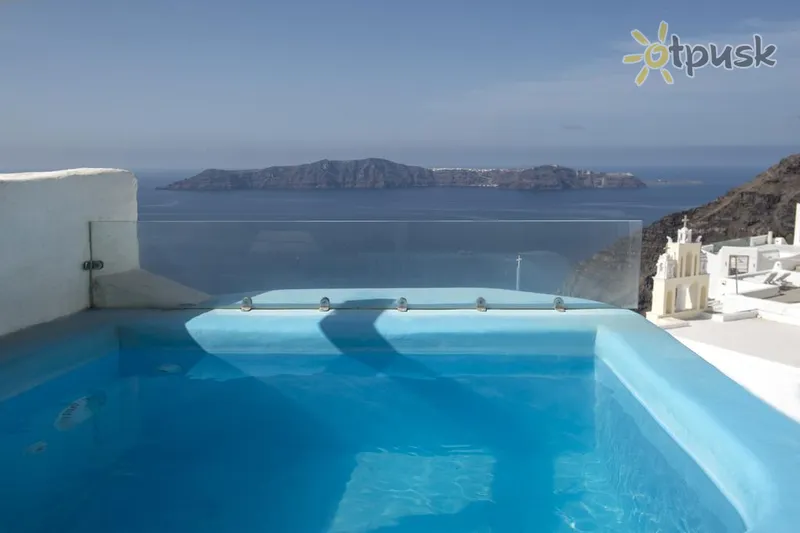 Фото отеля Exclusive Plan Suites 3* par. Santorini Grieķija istabas