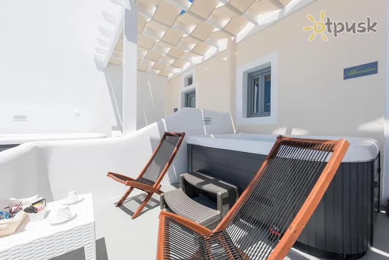 Фото отеля Exclusive Plan Suites 3* par. Santorini Grieķija istabas