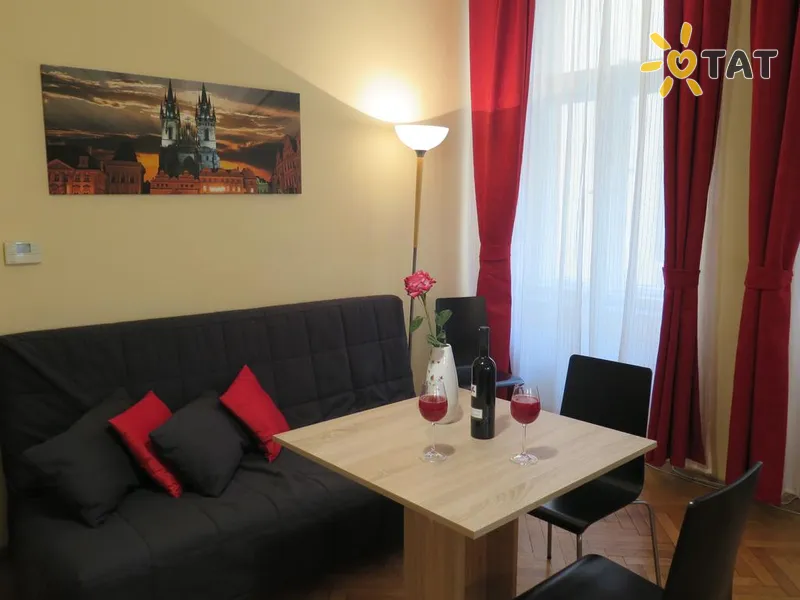 Фото отеля Astronomical Clock Apartment 3* Прага Чехія номери