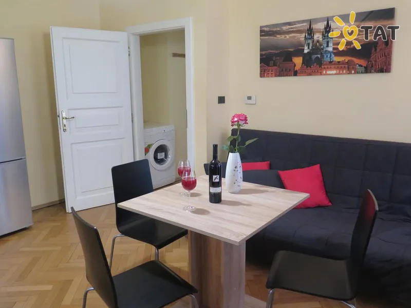 Фото отеля Astronomical Clock Apartment 3* Прага Чехія номери