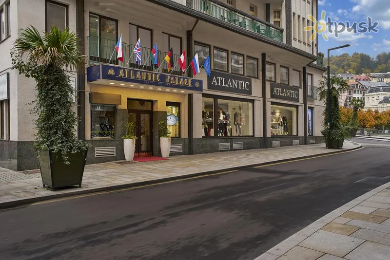 Фото отеля EA Hotel Atlantic Palace 4* Карловы Вары Чехия экстерьер и бассейны