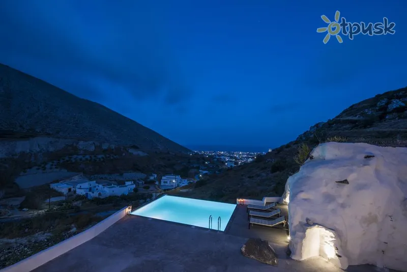 Фото отеля Insolito Villa 3* par. Santorini Grieķija ārpuse un baseini