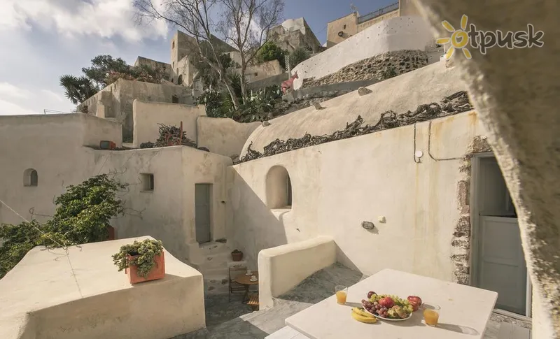 Фото отеля Mesana Traditional Stone Houses 3* Santorini Graikija išorė ir baseinai