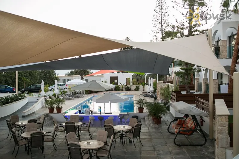 Фото отеля Caprice Mediterranean Resort 3* Patoss Kipra bāri un restorāni