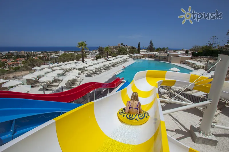 Фото отеля St. Elias Resort 4* Protaras Kipra akvaparks, slidkalniņi