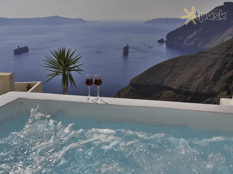 Фото отеля Trieris Villa & Suites 3* о. Санторини Греция экстерьер и бассейны