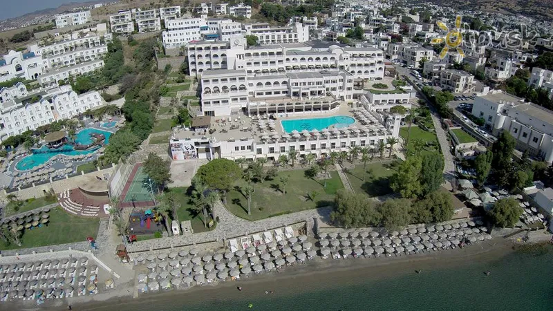 Фото отеля Azka Hotel 5* Бодрум Туреччина екстер'єр та басейни