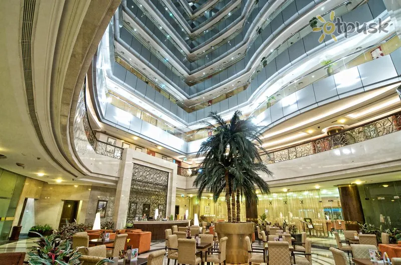 Фото отеля City Seasons Hotel Dubai 4* Dubajus JAE barai ir restoranai
