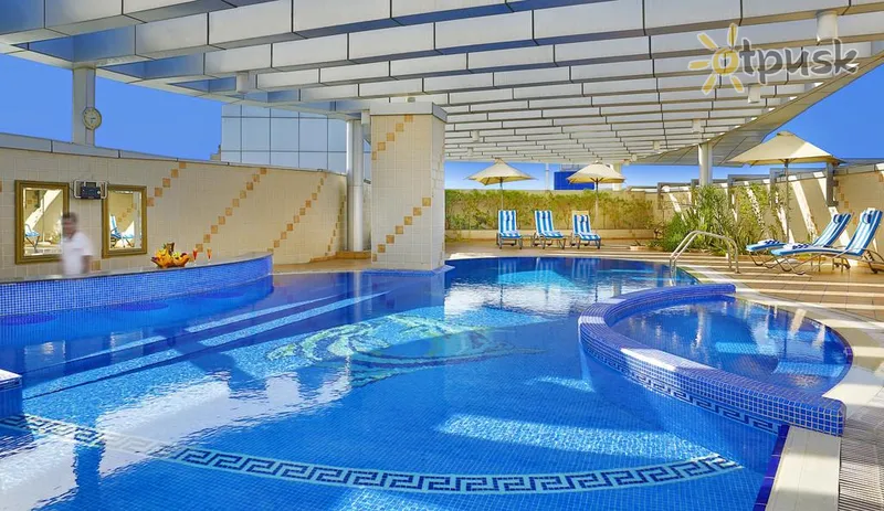 Фото отеля City Seasons Hotel Dubai 4* Dubajus JAE išorė ir baseinai