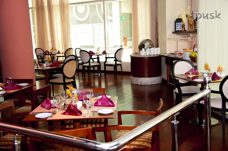 Фото отеля Pearl City Suites (City Seasons Suites) 4* Dubaija AAE bāri un restorāni
