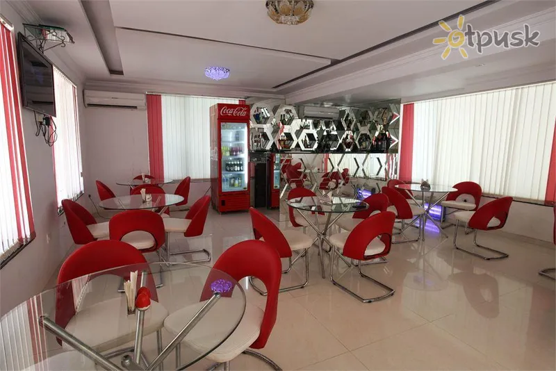 Фото отеля Royal Mirage Boutique 3* Північний Гоа Індія бари та ресторани