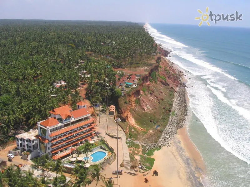 Фото отеля Hindustan Beach Retreat 4* Kerala Indija išorė ir baseinai